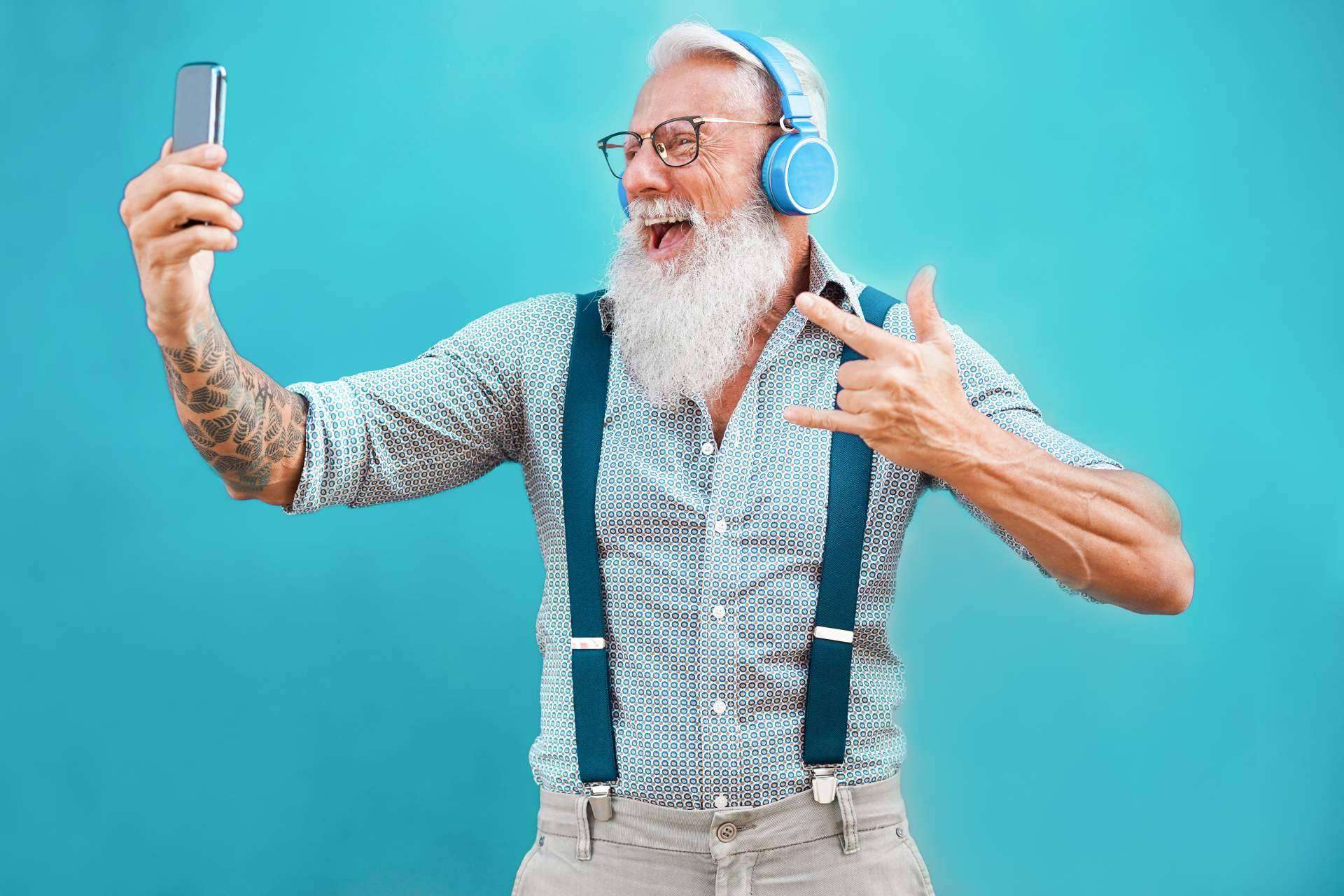 Estrategia y desarrollo de contenidos en social media para empresas, autónomos y pymes, con Connectki