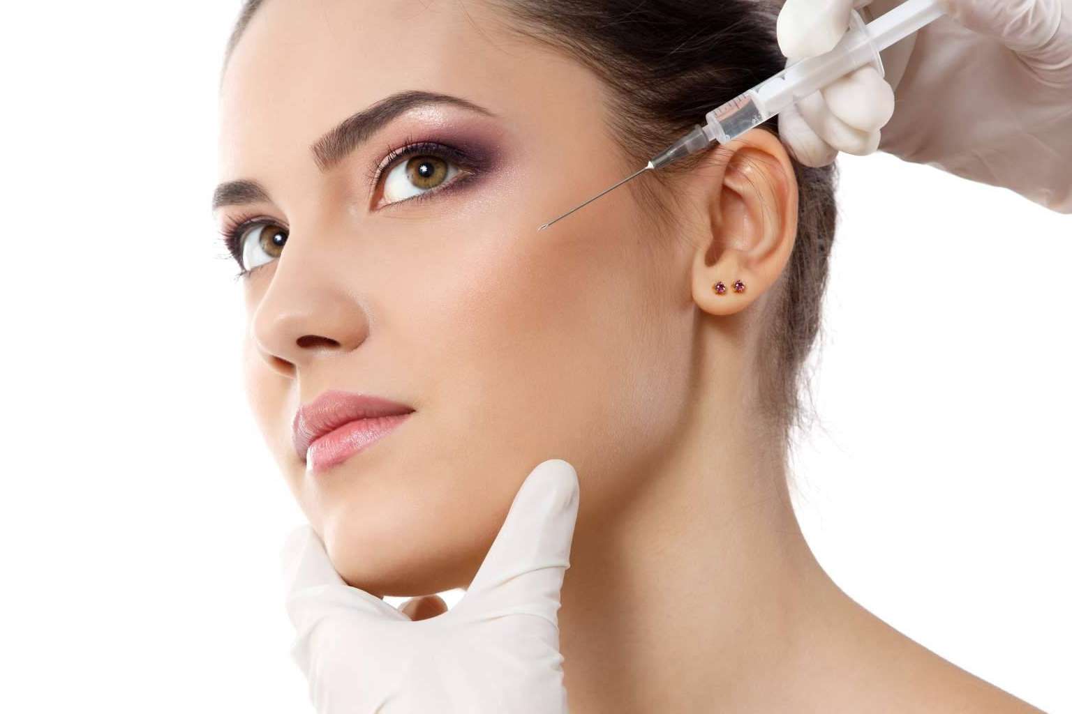 Frenar el envejecimiento de la piel, con el método de la mesoterapia facial