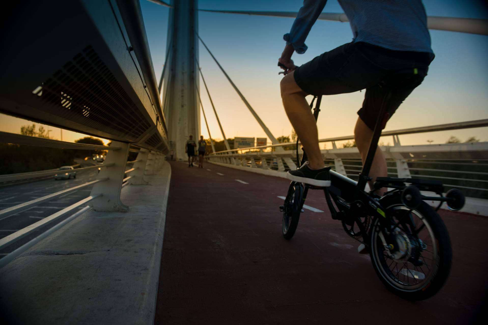 El nuevo servicio de Urbing, renting de bicicletas eléctricas y patinetes eléctricos