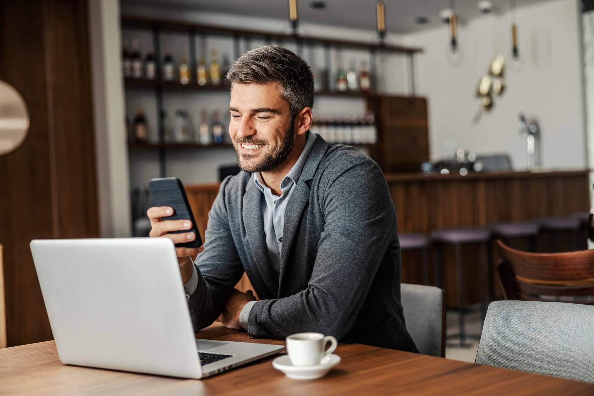 Actualmente, las pequeñas compañías pueden optar por apps móviles propias