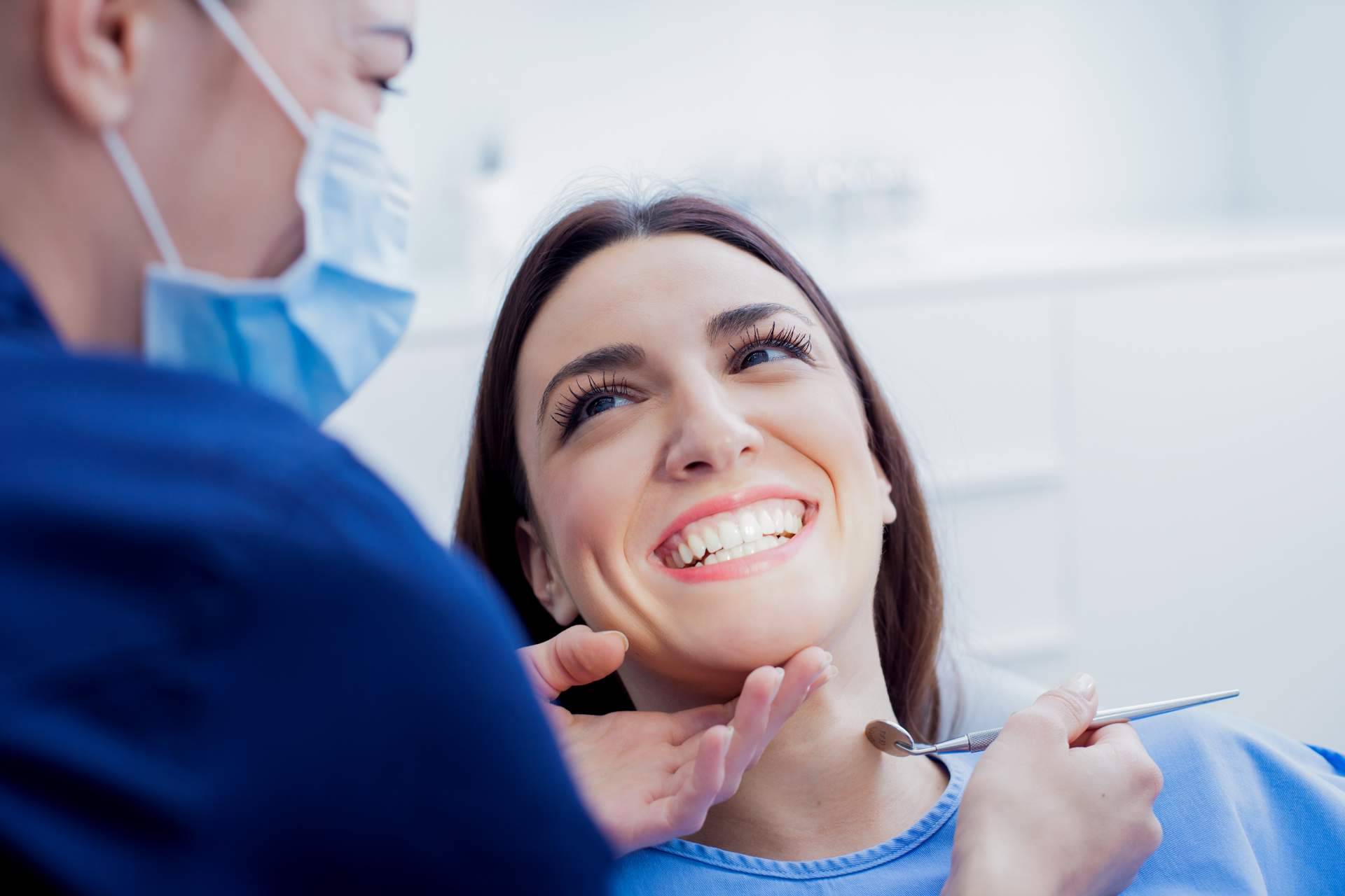 Acerca del servicio de reparación de instrumentos dentales, servicio de entrega y recogida de Precisión Médica Dental