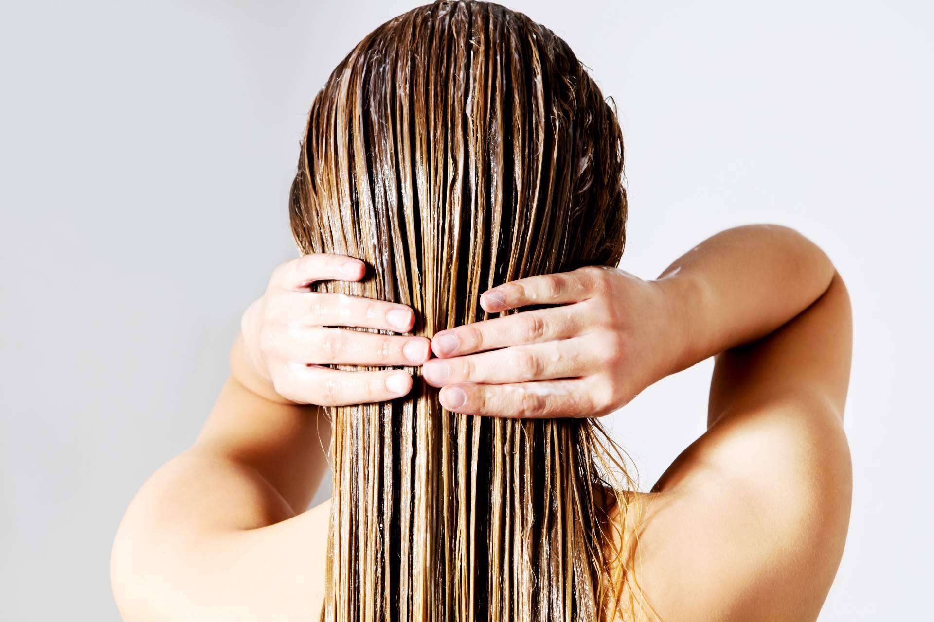 Cuidar el cabello en verano con los aceites y sérums de Saw Palmetto
