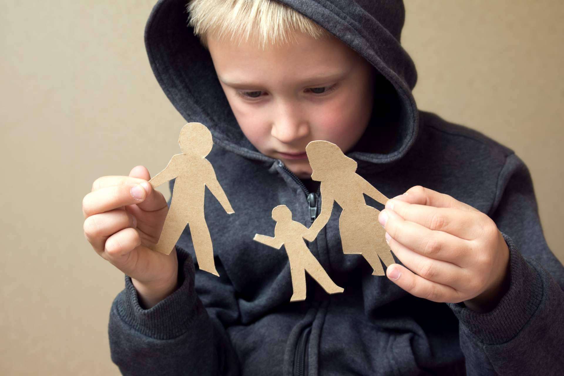 El papel de los peritos judiciales en los casos de interferencia parental, por divorcioscatalunya.com