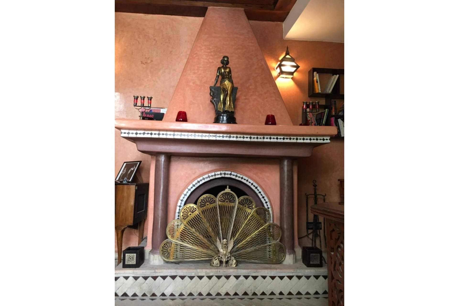Hotel dedicado a mujeres precursoras e inconformistas de la Belle Époque, Riad Belle Epoque