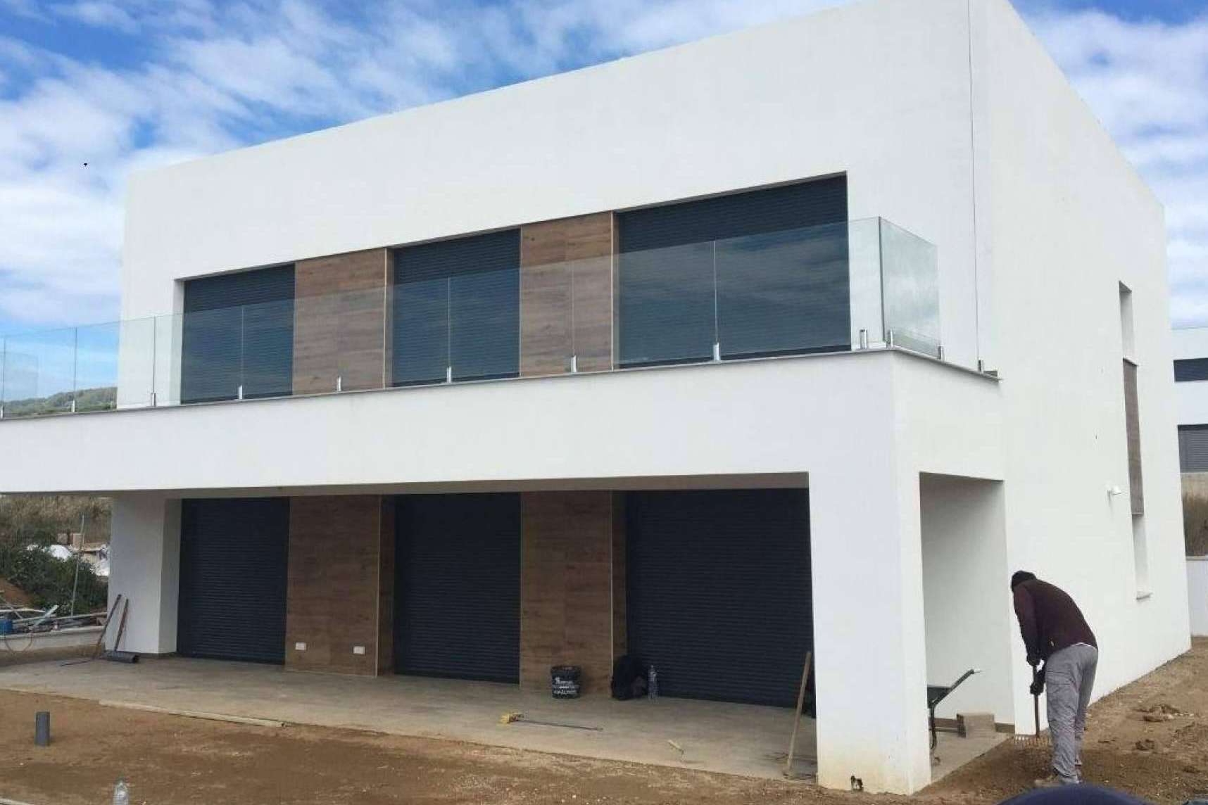 Las ventanas PVC y balconeras a medida para un aislamiento acorde al espacio de la vivienda de Ventanas del Mader