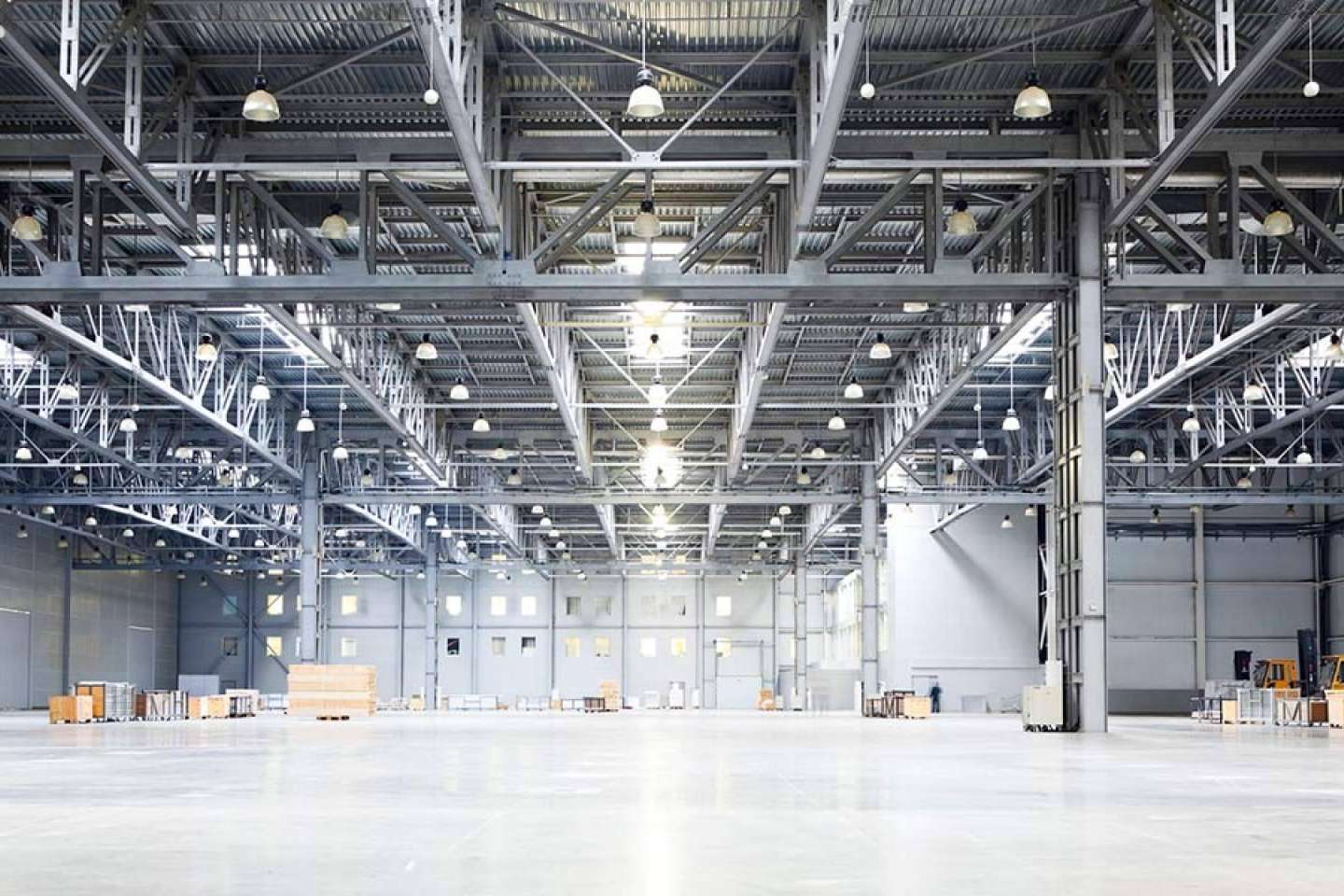 Espais Industrials, empresa especializada en solares industriales y naves logísticas de nueva construcción