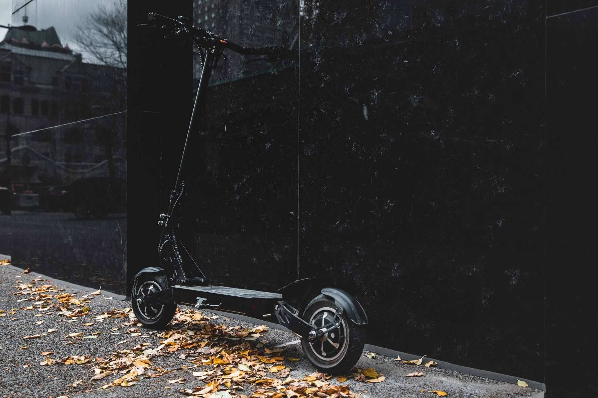 En la web de Urbing, ya están disponibles los patinetes Apollo para reservar