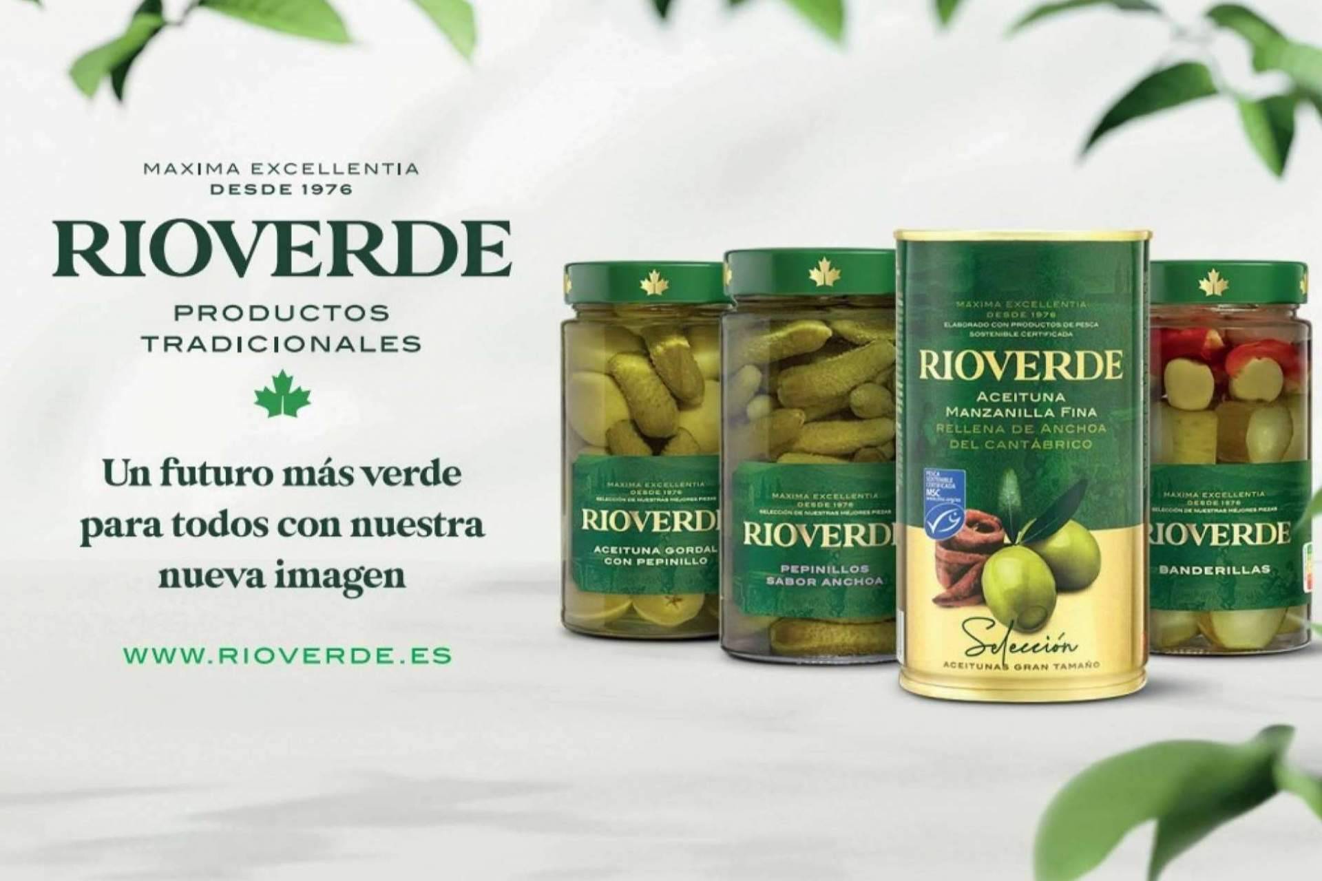 Beneficios del consumo de aceitunas con anchoas, pepinillos y remolacha, por Rioverde