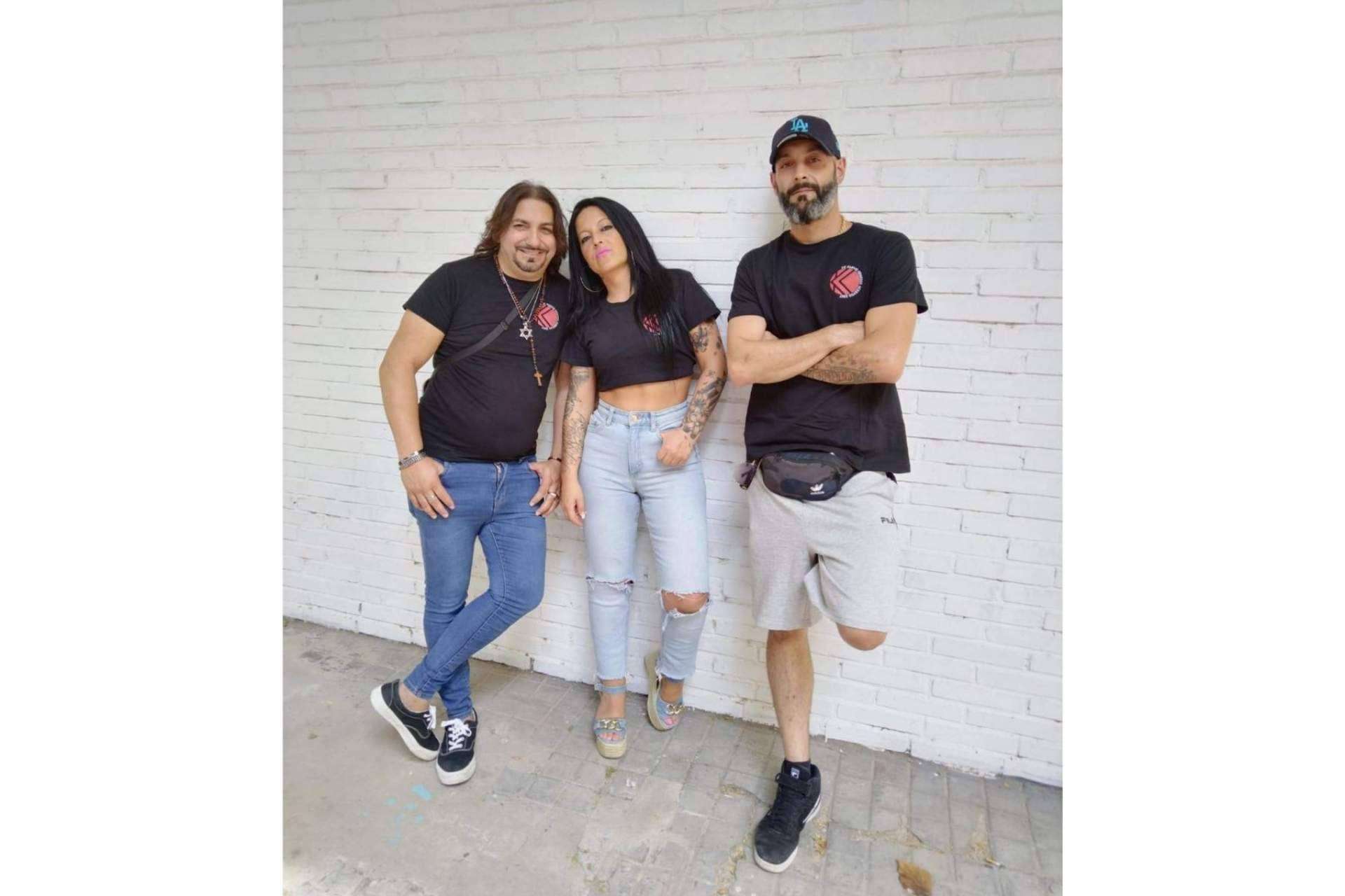 La inspiración para el rap de Anyta Meneiro y Juan el Loco, Padre, la novela negra de José A. Kapelo