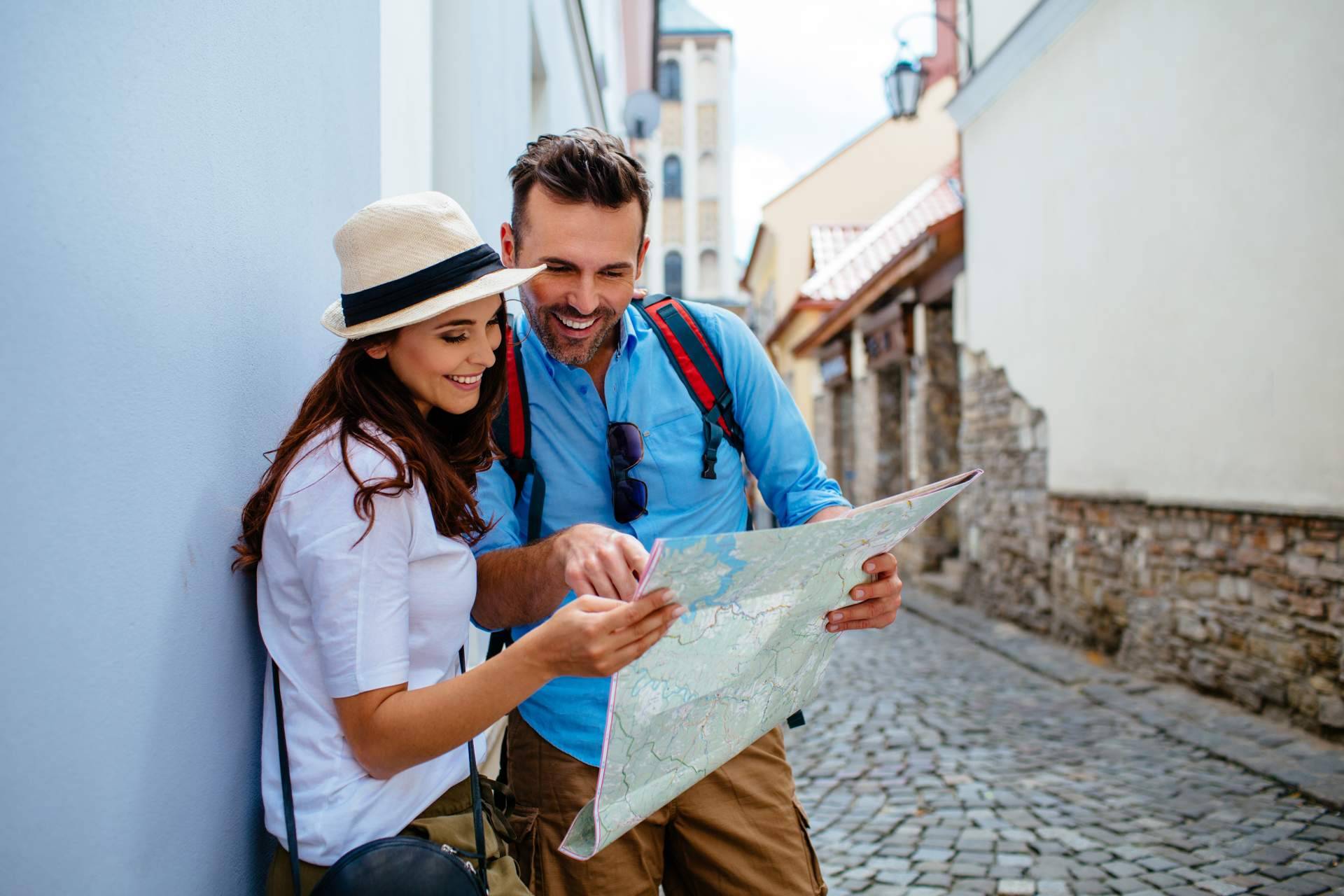 La importancia de contar con un seguro de asistencia en viajes al viajar, por 48 Hoorass Día