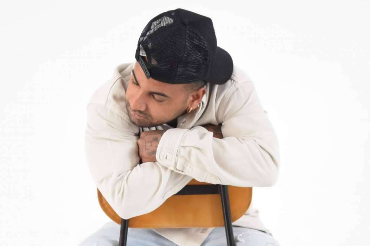 MCCarlos, uno de los cantantes de moda a nivel internacional