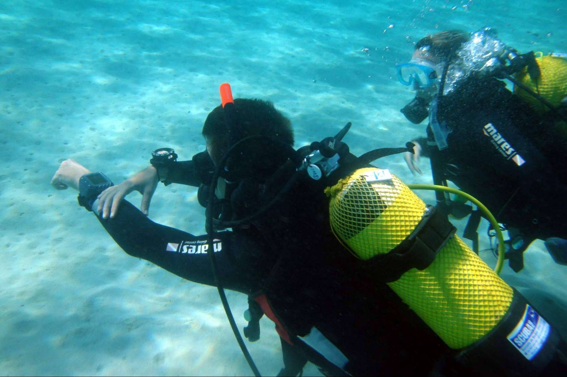 Cursos de perfeccionamiento de buceo, con Scuba Plus
