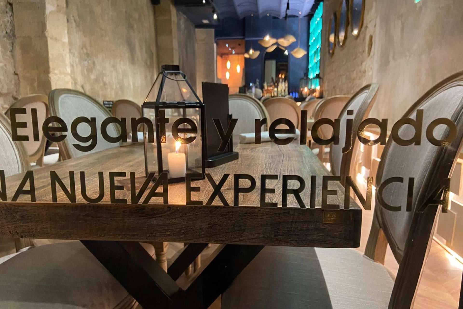 El primer restaurante del Team Lola, LOLA