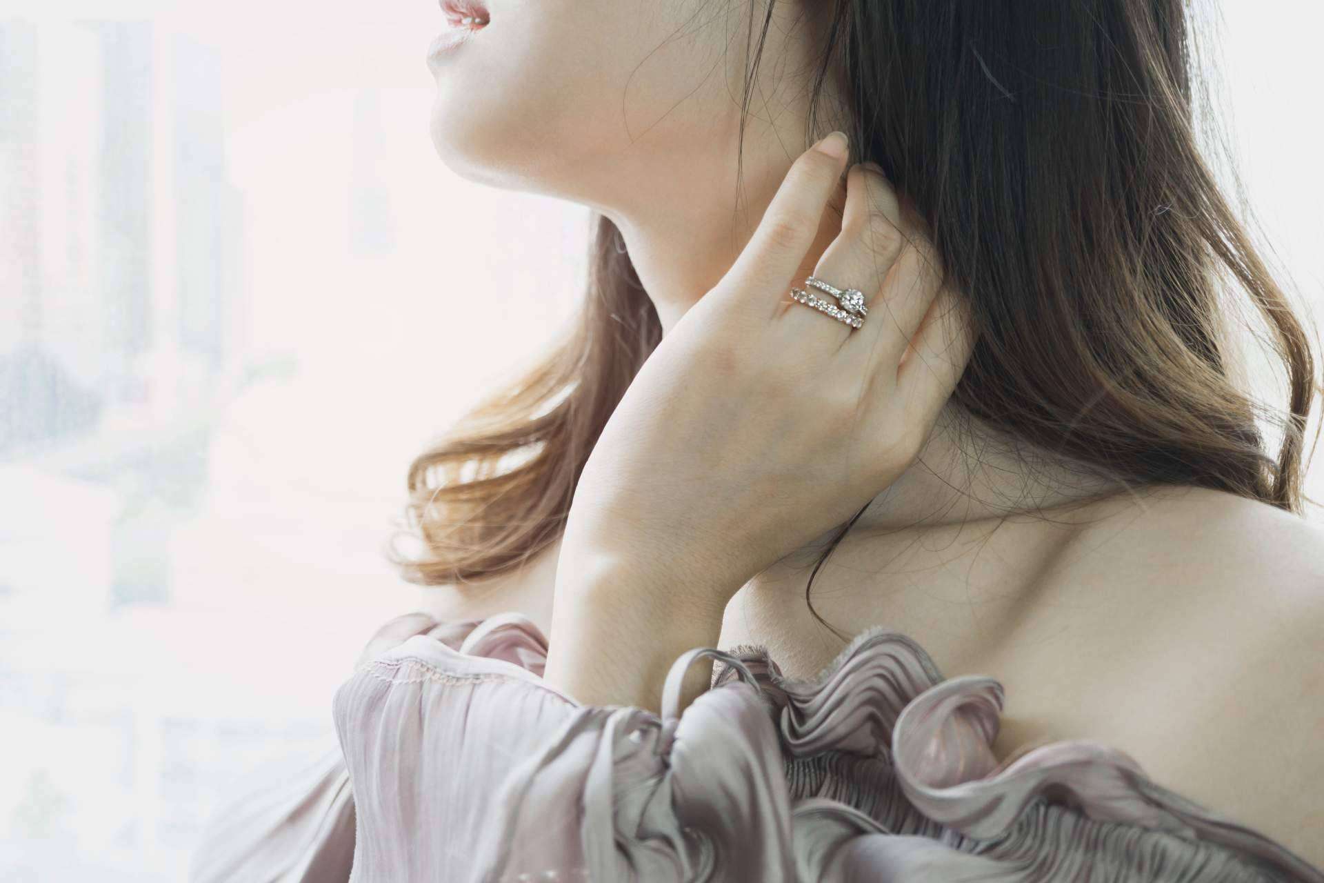 El Rubí Joyeros presenta su variada colección de alianzas de boda