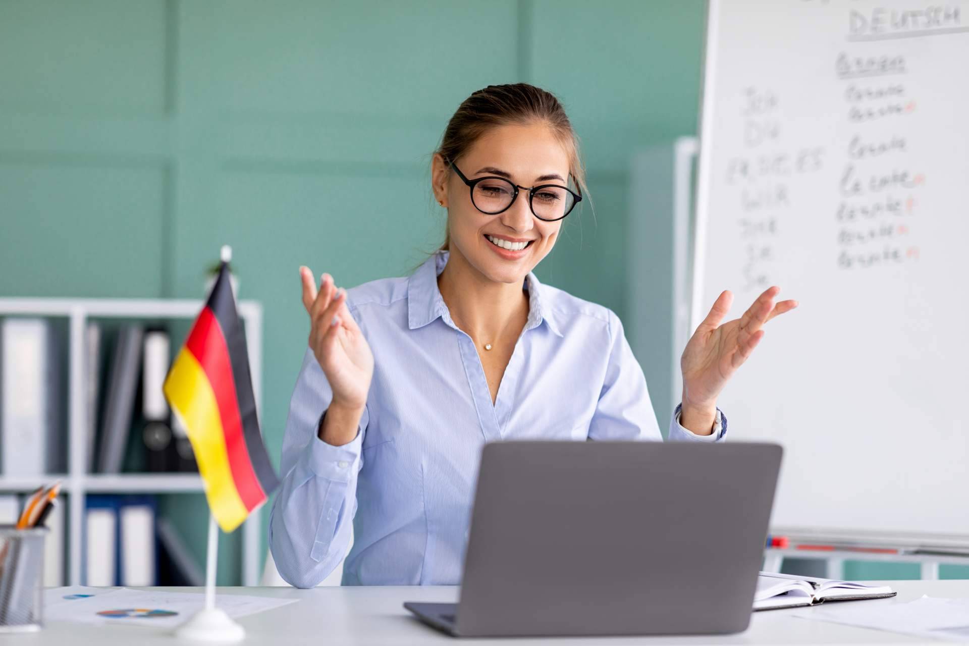 Academia Hamburg explica que aprender un idioma requiere dedicar tiempo, tener disciplina y mantener una regularidad