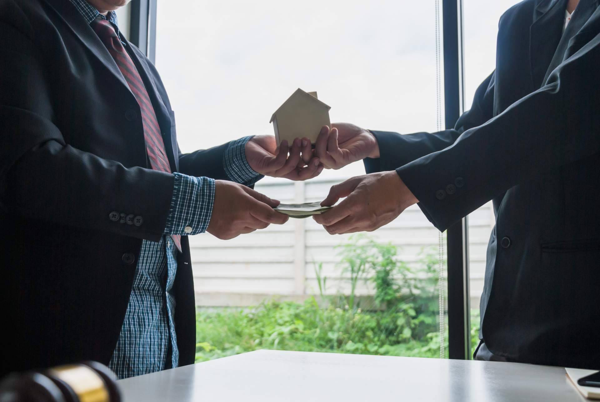 Realtyplus sobre por qué España es uno de los mejores lugares para inversión inmobiliaria de extranjeros