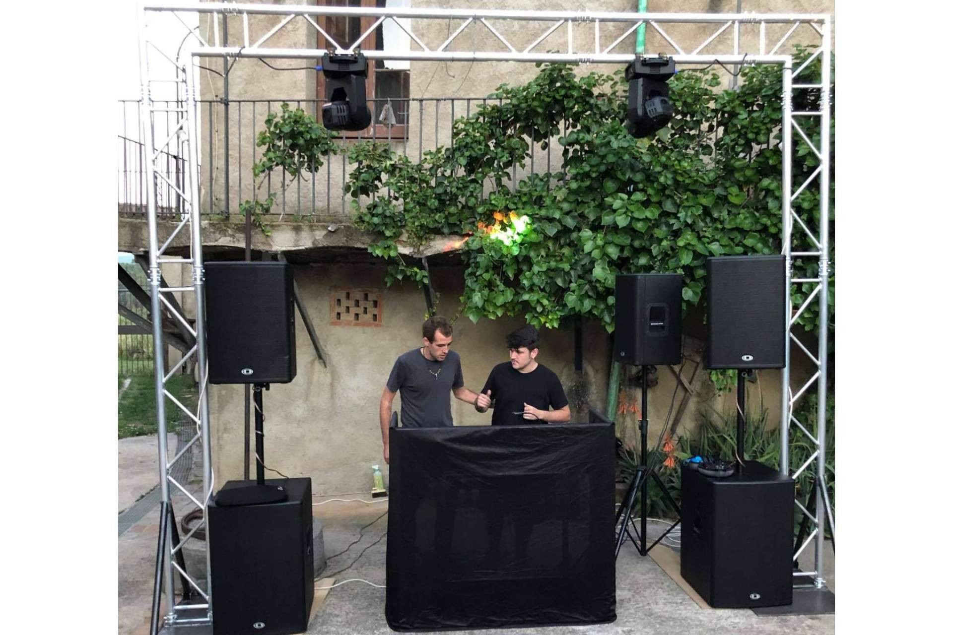 Equipos de sonido y vídeo proyección para eventos, de la mano de Alquilar Sonido
