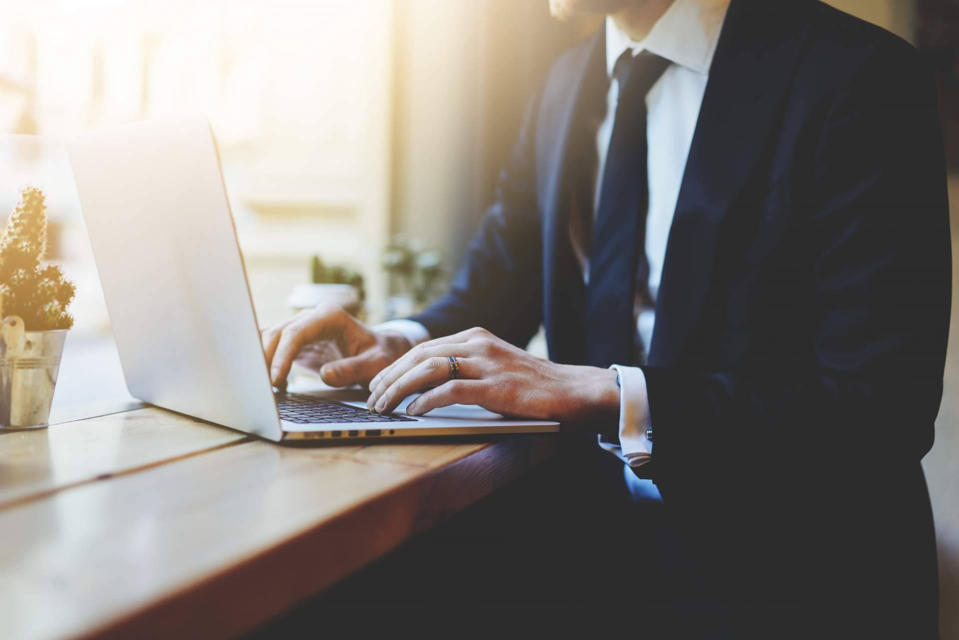 Soluciones a medida y personalizadas para empresas, con Bufete Recatalà Agramunt