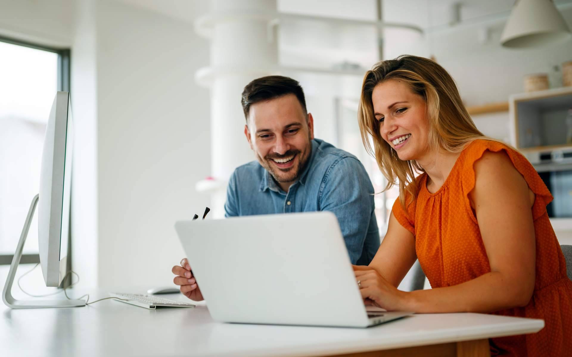 Crear una empresa en España contando con una asesoría empresarial adecuada y sus beneficios