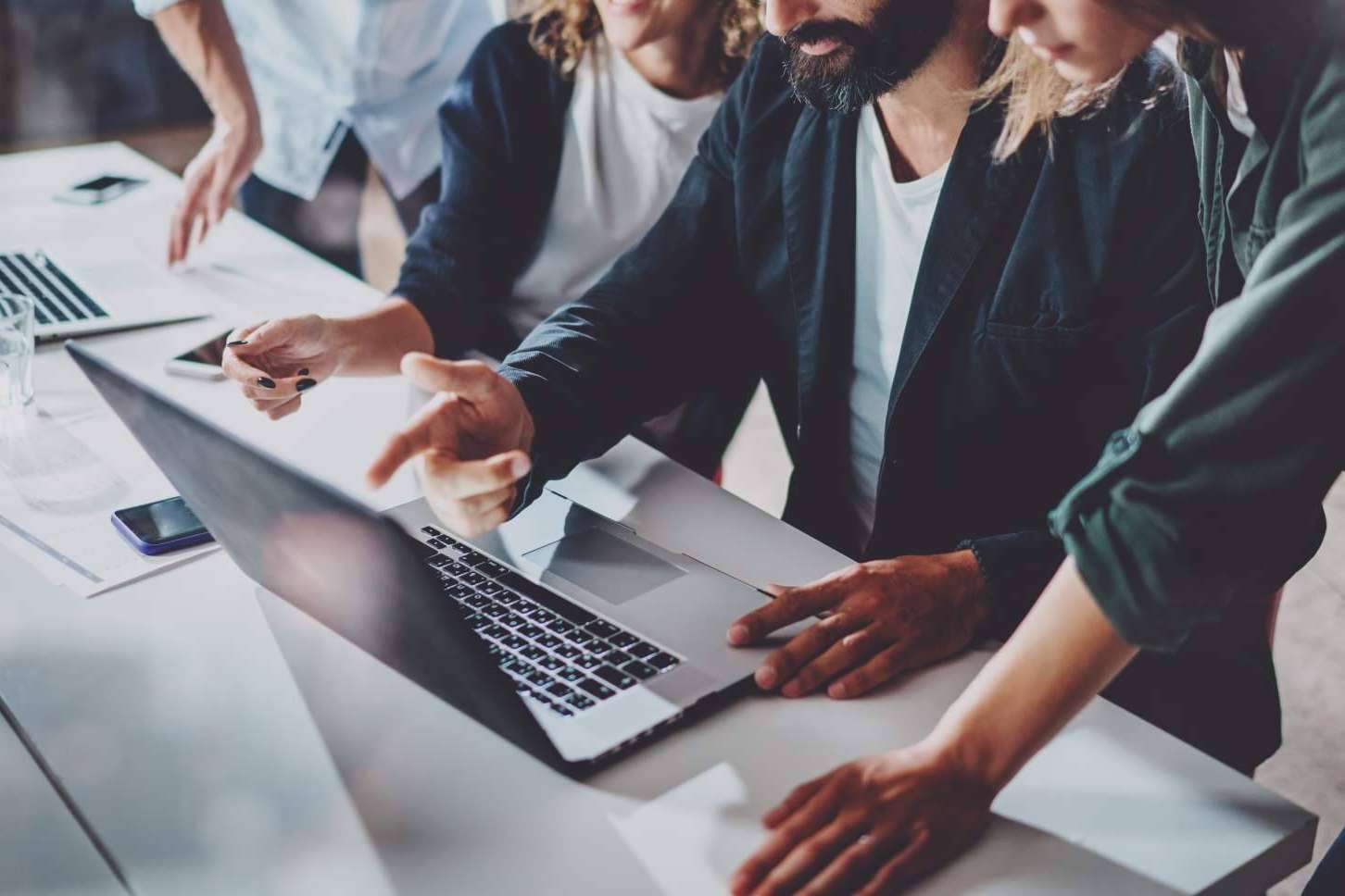 Opiniones sobre SETROI. La importancia de implementar una estrategia efectiva para ganar visibilidad en internet