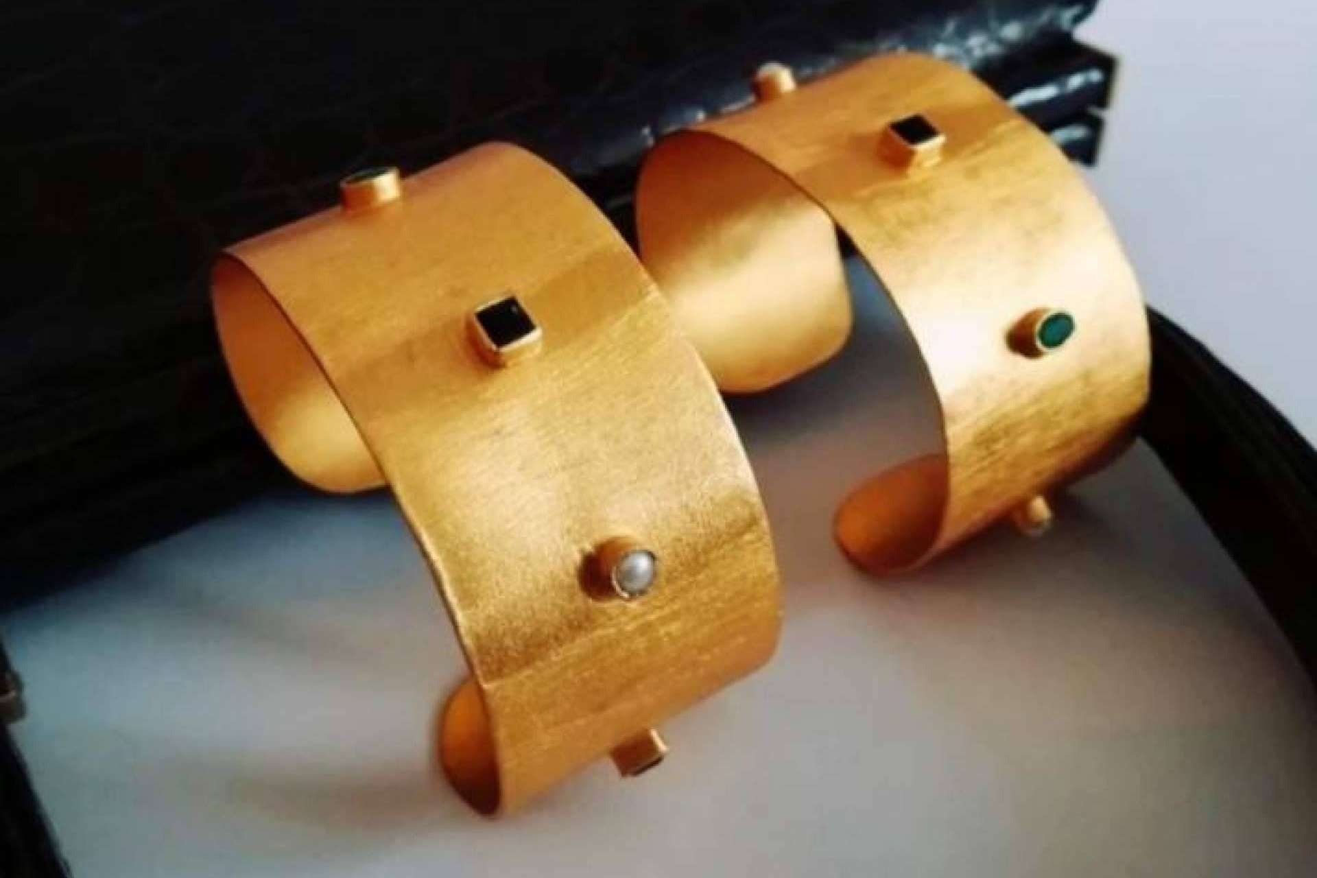 Isabel Lamadrid, una firma española de joyas artesanas disponible en la boutique del Museo del Louvre