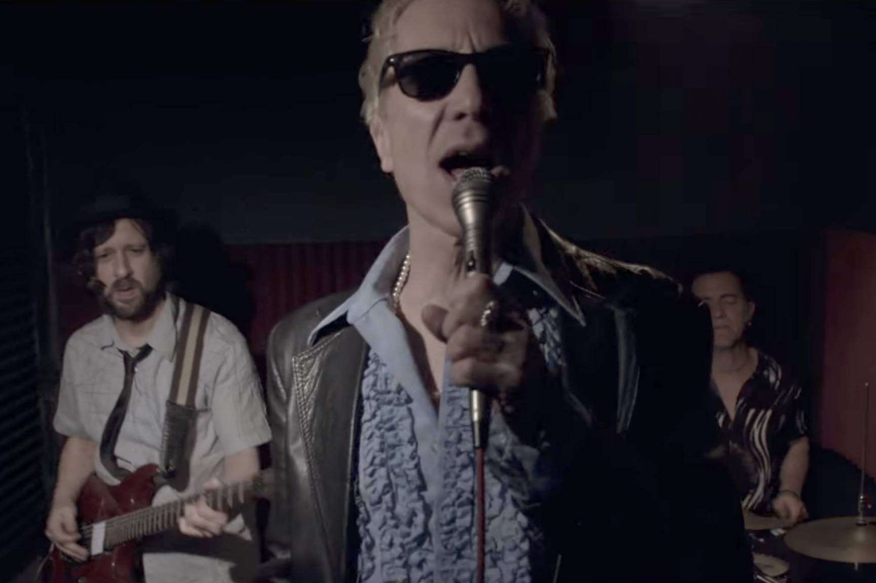 Keep on dancing, el nuevo videoclip de la banda Warm Gun, dirigido y producido por Xavier Boet