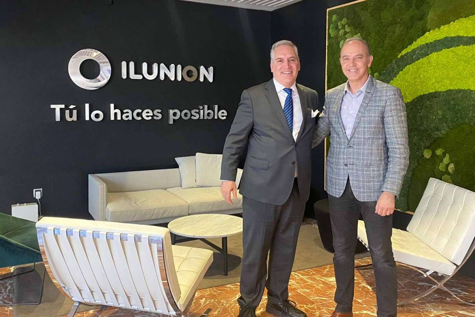 El altavoz inteligente que ha lanzado al mercado holosonido.com
