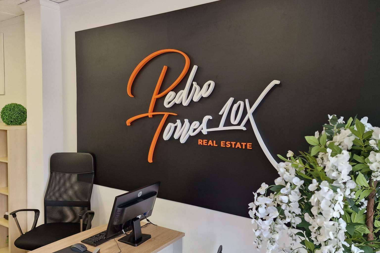 La inmobiliaria Pedro Torres 10x ofrece profesionalidad y servicios en su cobertura legal