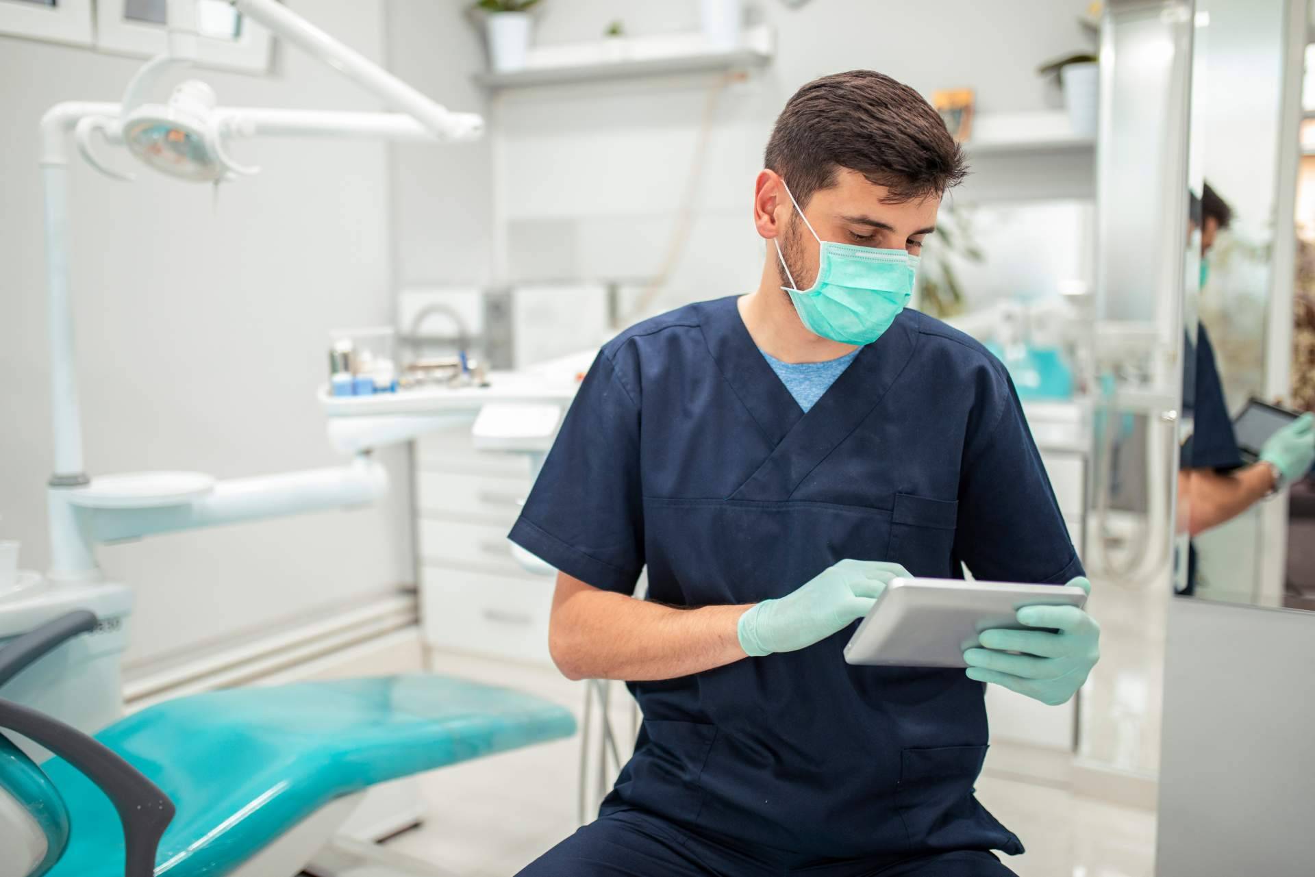 La importancia de elaborar un plan de marketing para las clínicas dentales