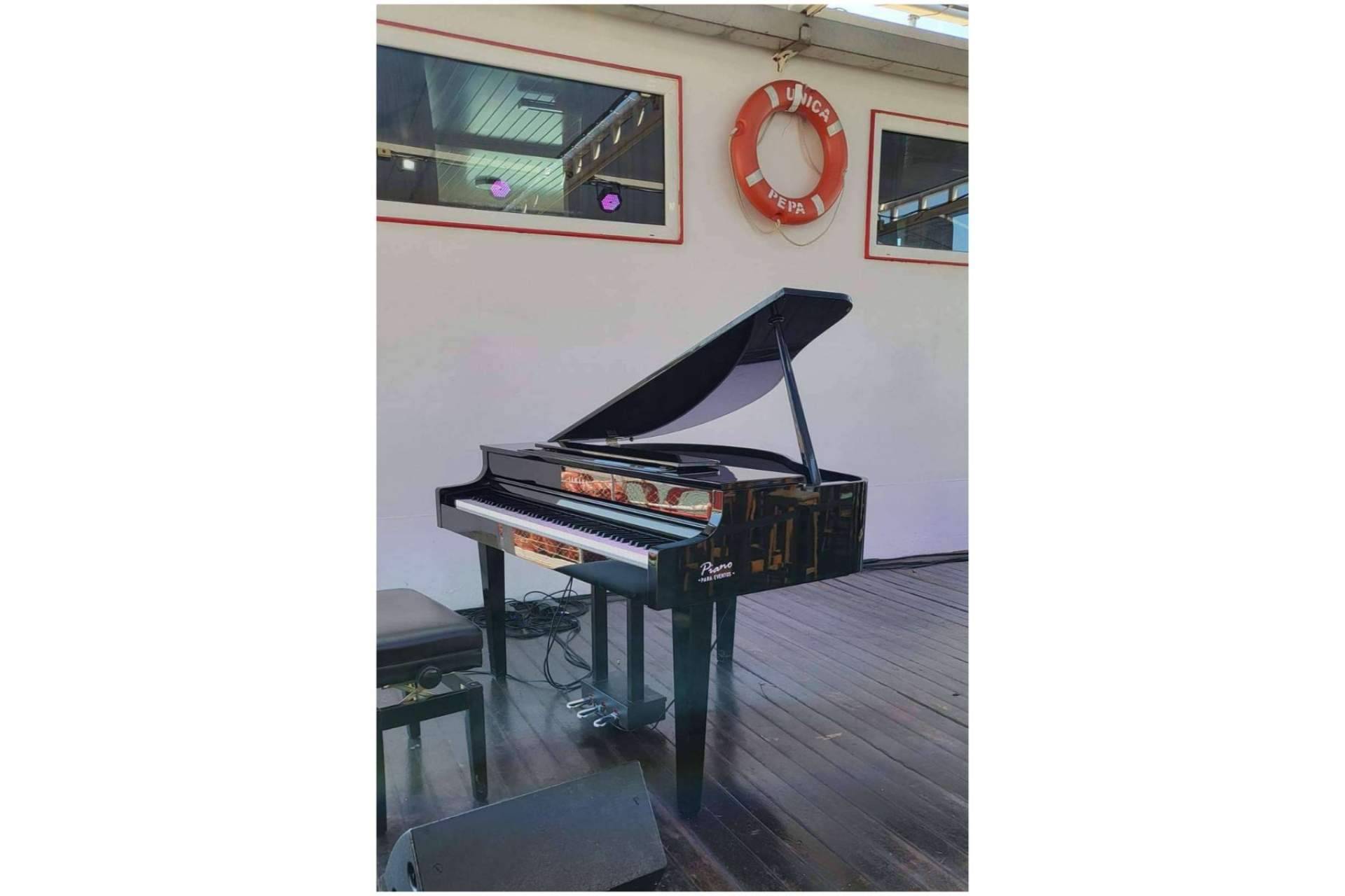 Playlist de música piano del pianista Carlos López Arregui en Piano Para Eventos