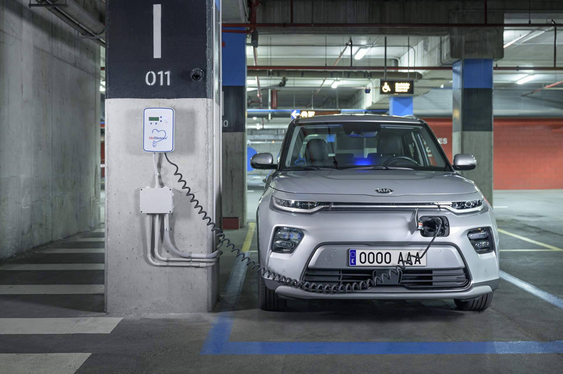 El impulso de la movilidad sostenible de UniEléctrica permite conectar a los clientes con el ahorro