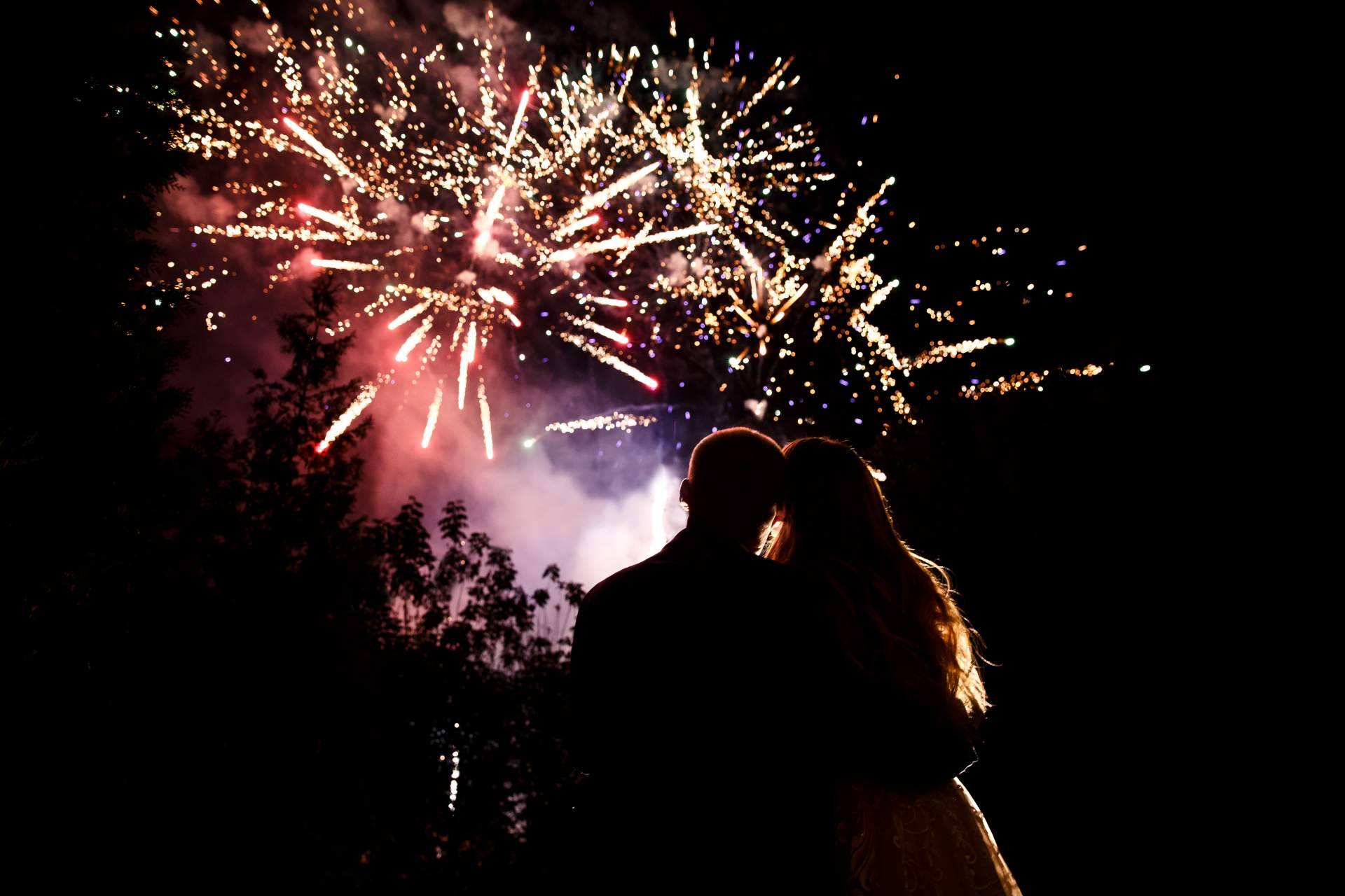 Ofertas en pirotecnia con Petardos AM, una amplia gama de petardos y fuegos artificiales