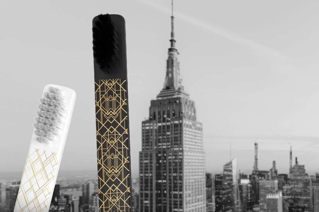 Cepillos de dientes de MyOwn, el atrevimiento del diseño junto la eficiencia de la odontología