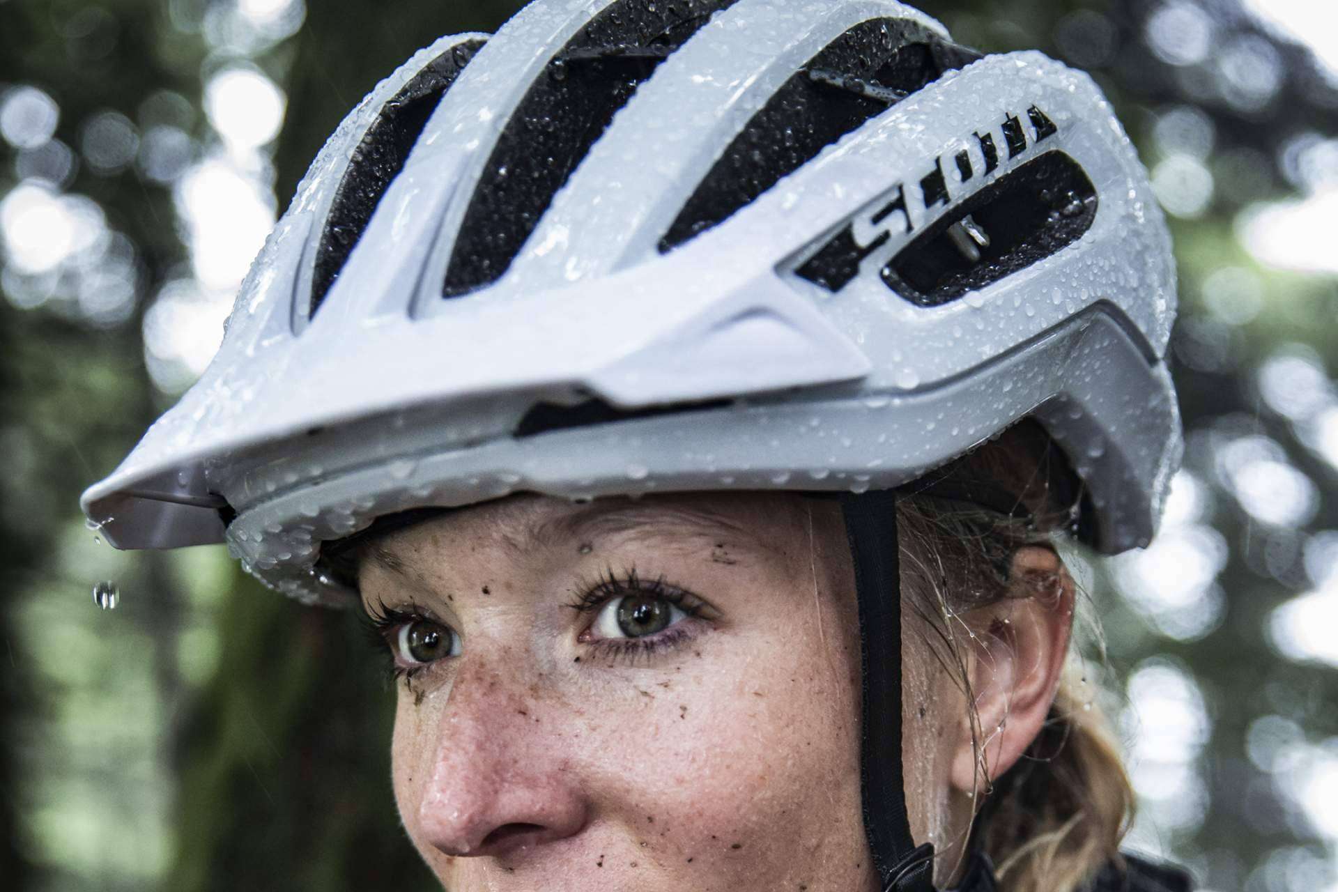 Sanferbike enumera los diferentes tipos de cascos para ciclismo
