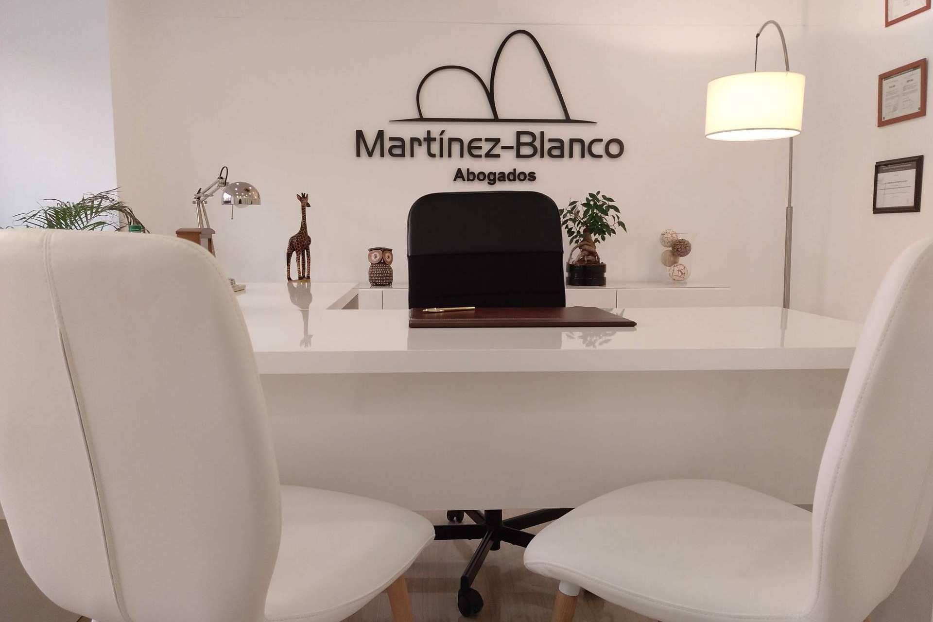 ¿Cuáles son los casos más frecuentes de conflictos en las herencias?, de la mano de Martínez-Blanco Abogados, especialistas en herencias