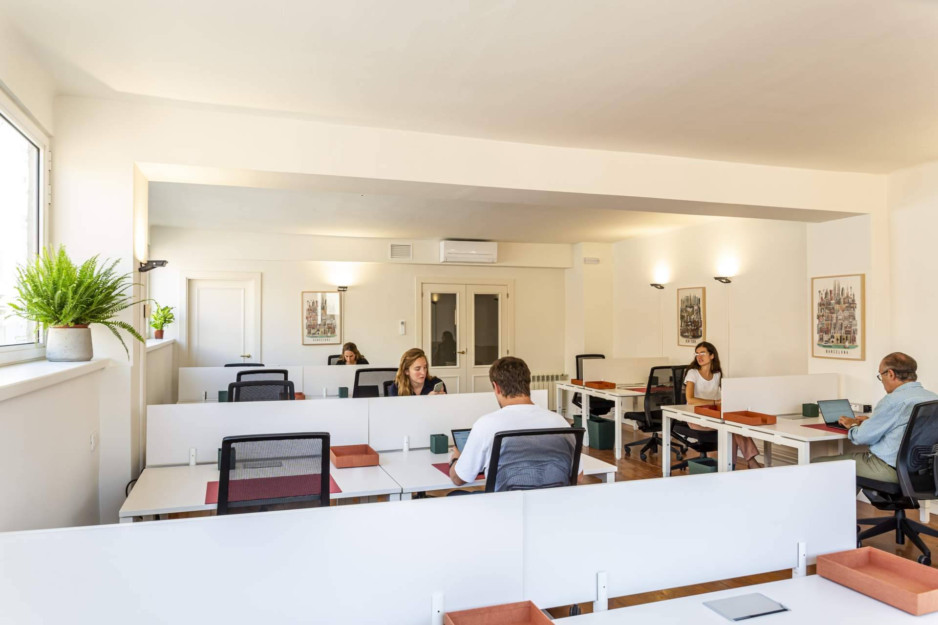 Beneficios de trabajar en un espacio de coworking, con La Guarida Creativa