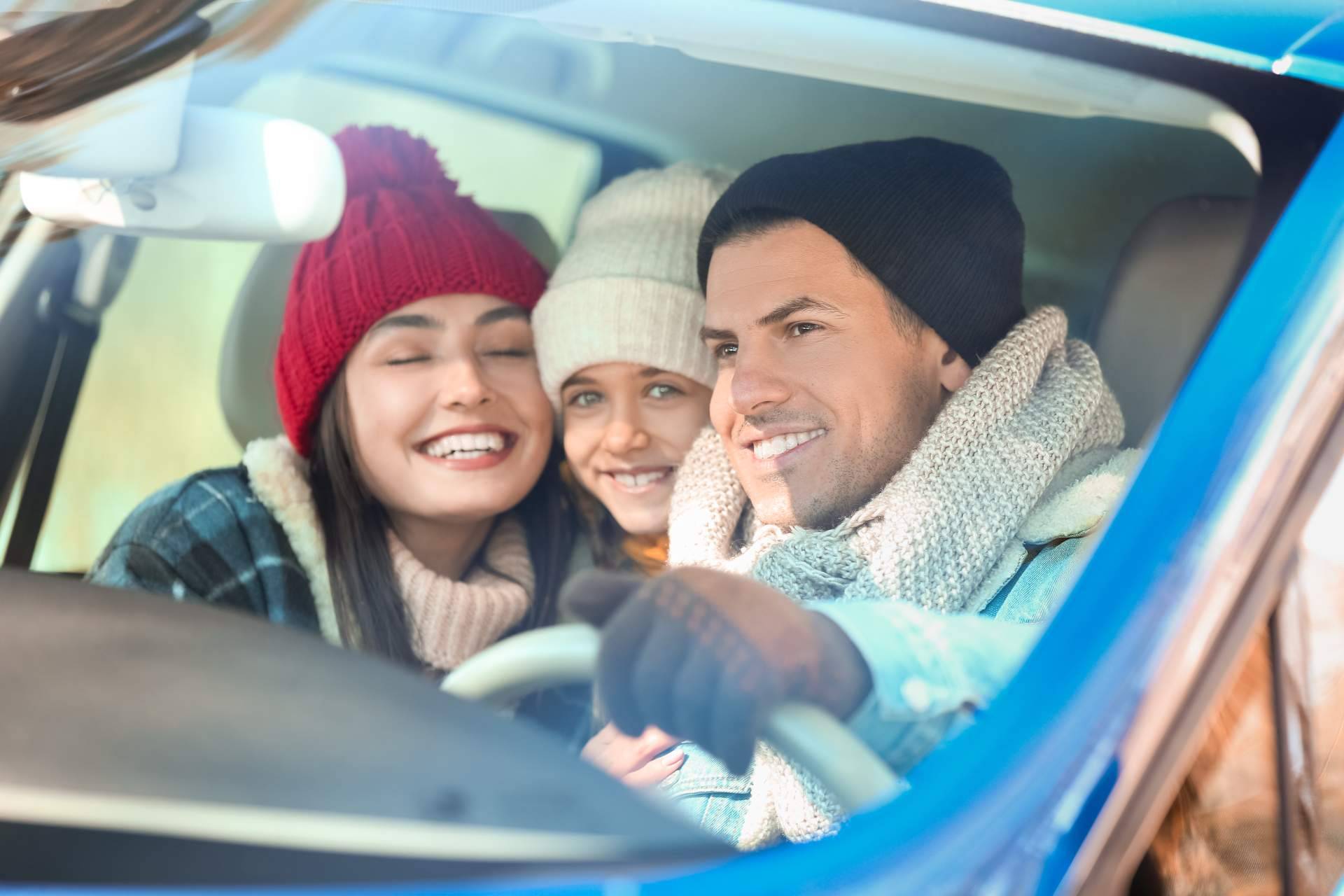 Viajar tranquilo en Navidad con los seguros de coche que ofrece Línea Directa
