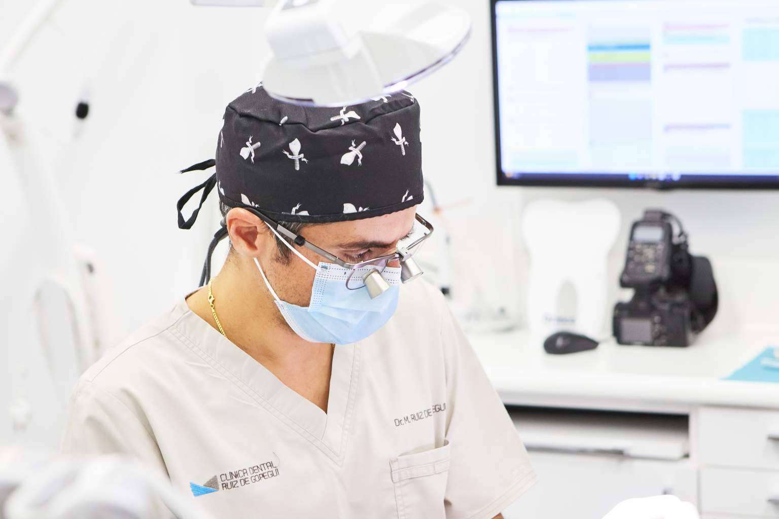 Clínica Dental Ruiz de Gopegui ofrece el tratamiento de injerto de encías
