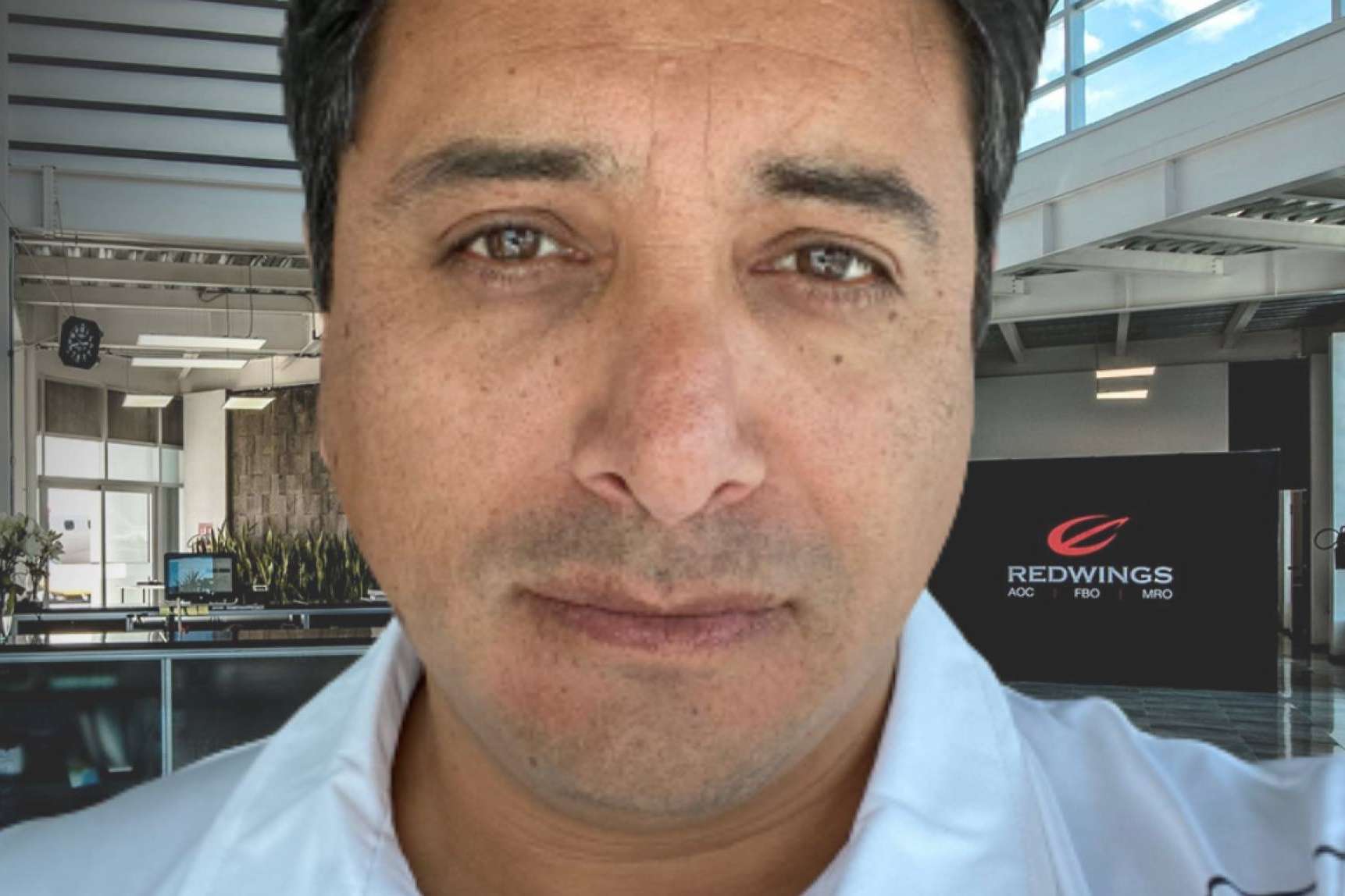 El taller privado para aeronaves de Redwings, de Bernardo Eucario Moreno
