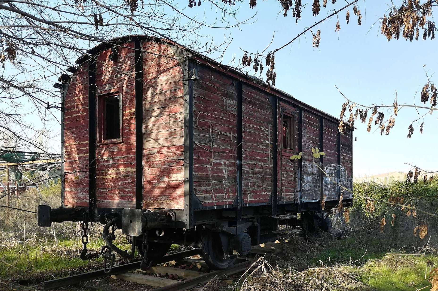 La Fundación del Patrimonio Ferroviario preserva un histórico furgón de ferrocarril