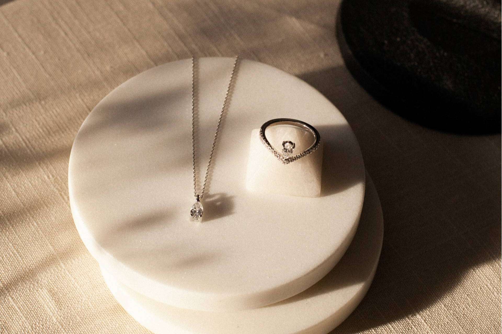 Regalar un anillo de compromiso en Navidad