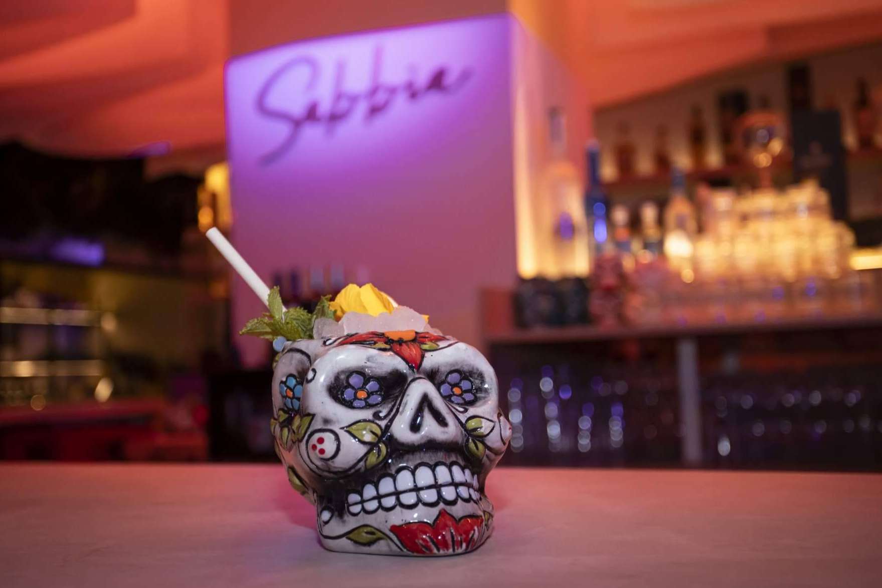 Sabbia by Gabbeach, un restaurante con espectáculo en Valencia