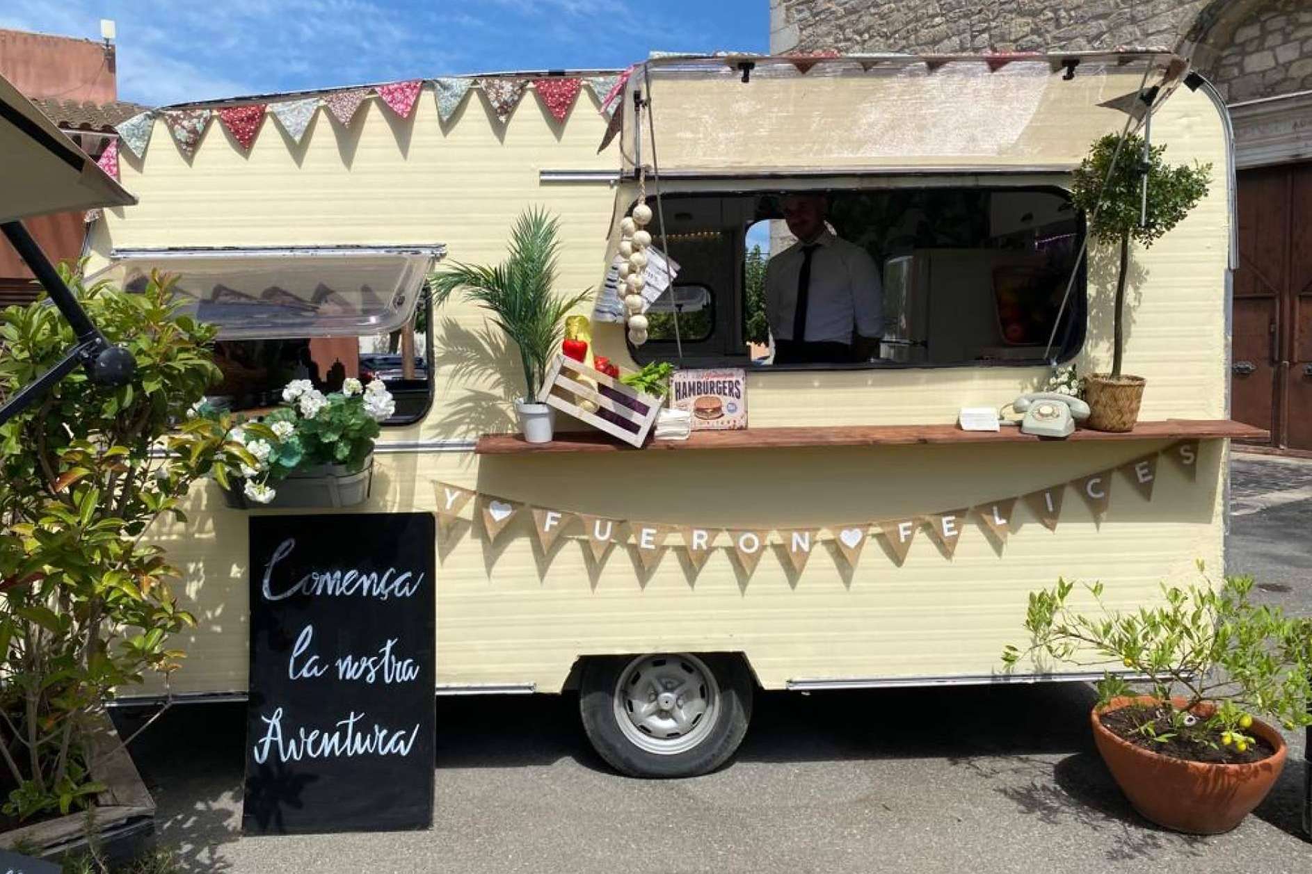Contratar un catering para bodas de la mano de Just Royal BCN