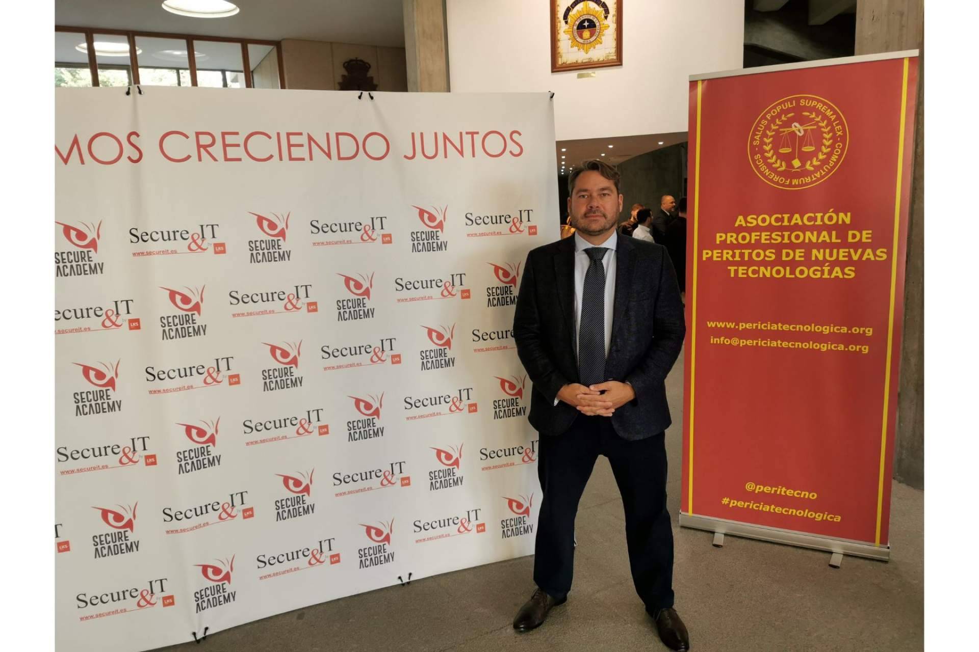 Querella por injurias y calumnias en Facebook, caso real ganado