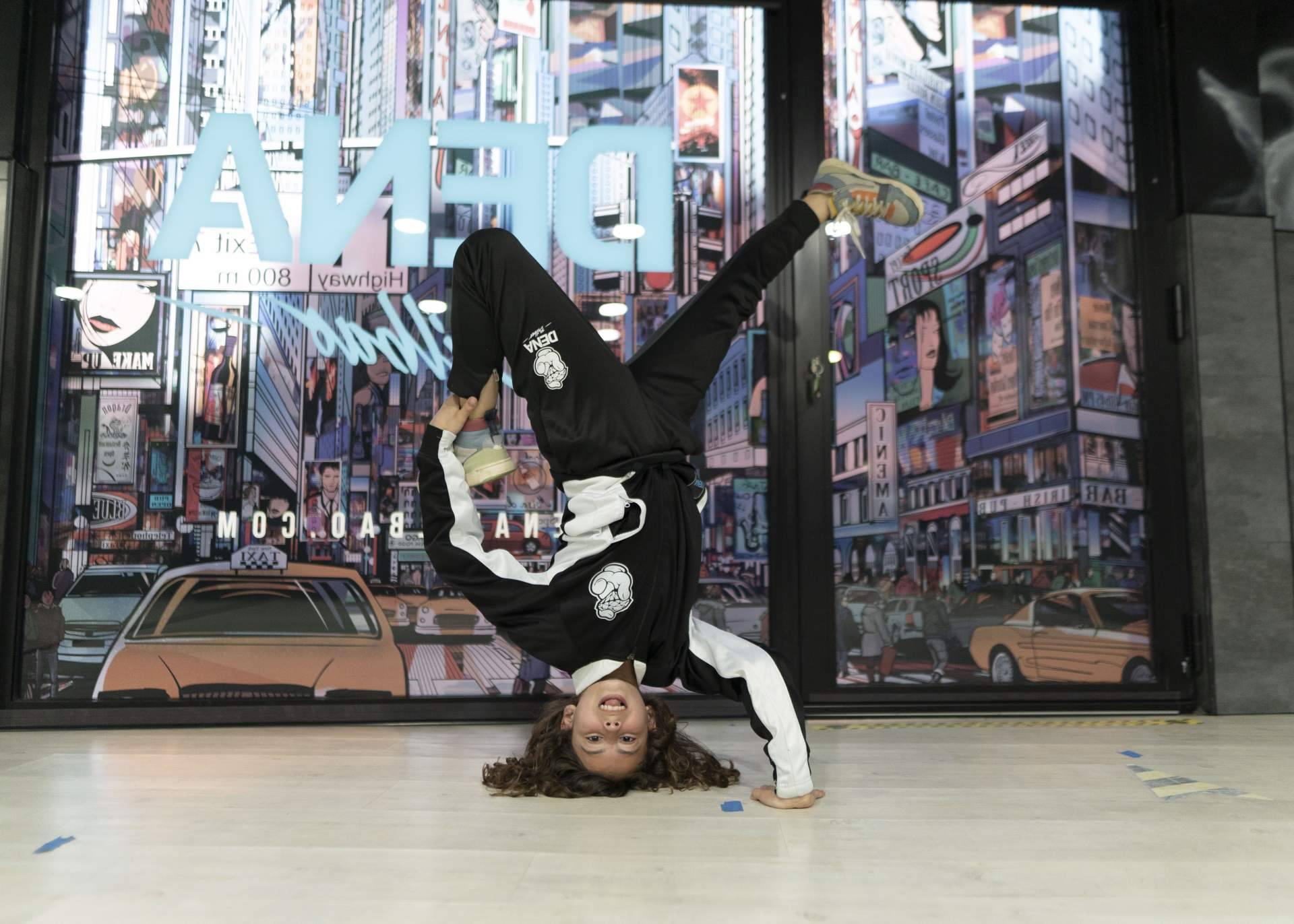 DENA BILBAO ofrece clases de baile para niños y niñas