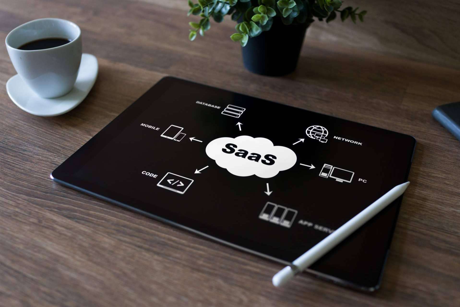 Blueknow, el SaaS que aumenta la facturación de cualquier negocio