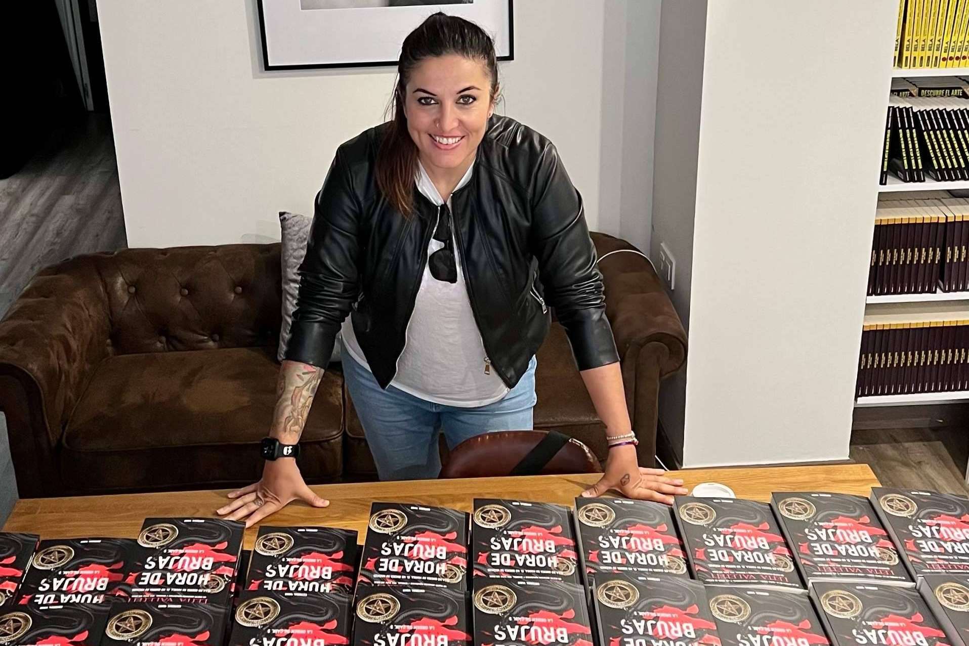 Entrevista a Lena Valenti; pura genialidad, poderío y evolución para la literatura romántica adulta