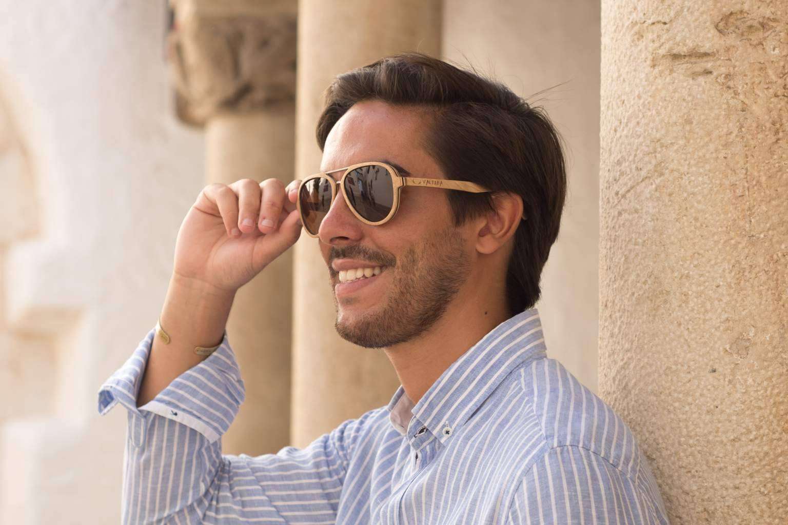 Gafas de madera 100% ecológicas con el amplio catálogo de Valtiba