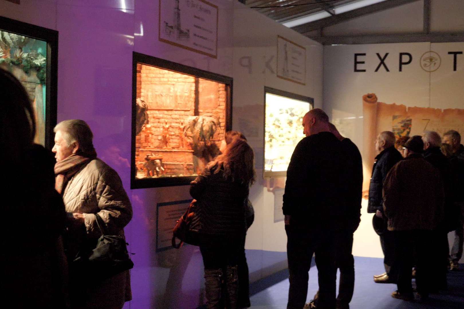 Presentación de la exposición de macrodioramas en Benissanet, de la mano de Ramón Colomer