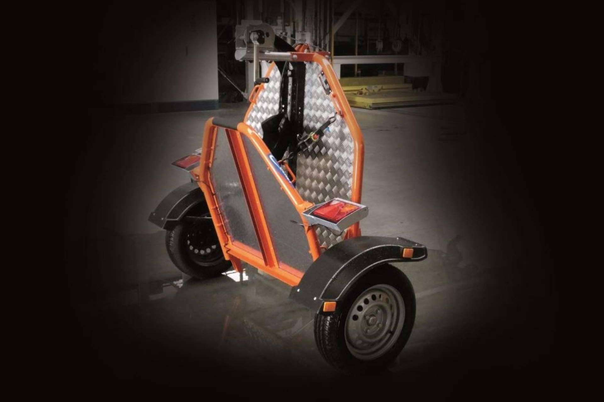 Busco Remolque revoluciona la movilidad con sus remolques de moto abatibles y plegables